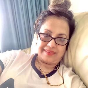 Meet your Posher, Rina